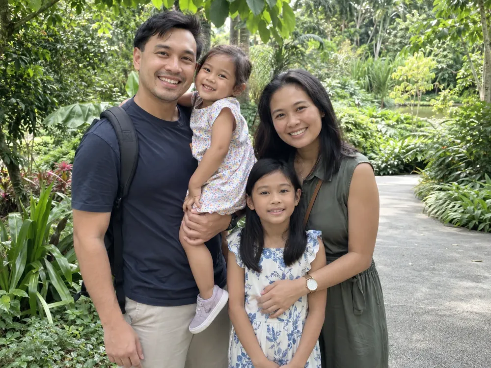 Family Studio — Young Family, original 1